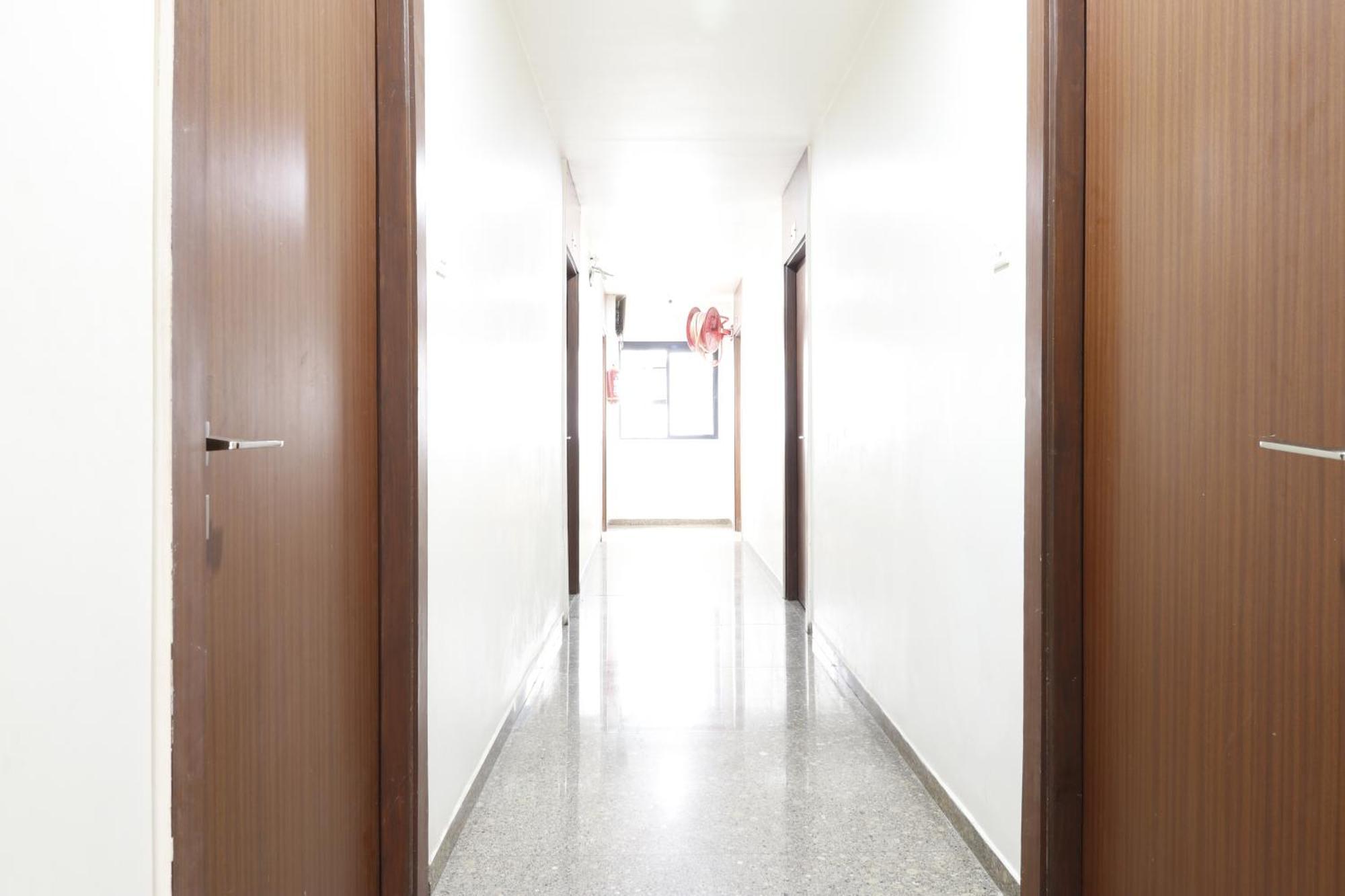 Hotel Yatri 那格浦尔 外观 照片