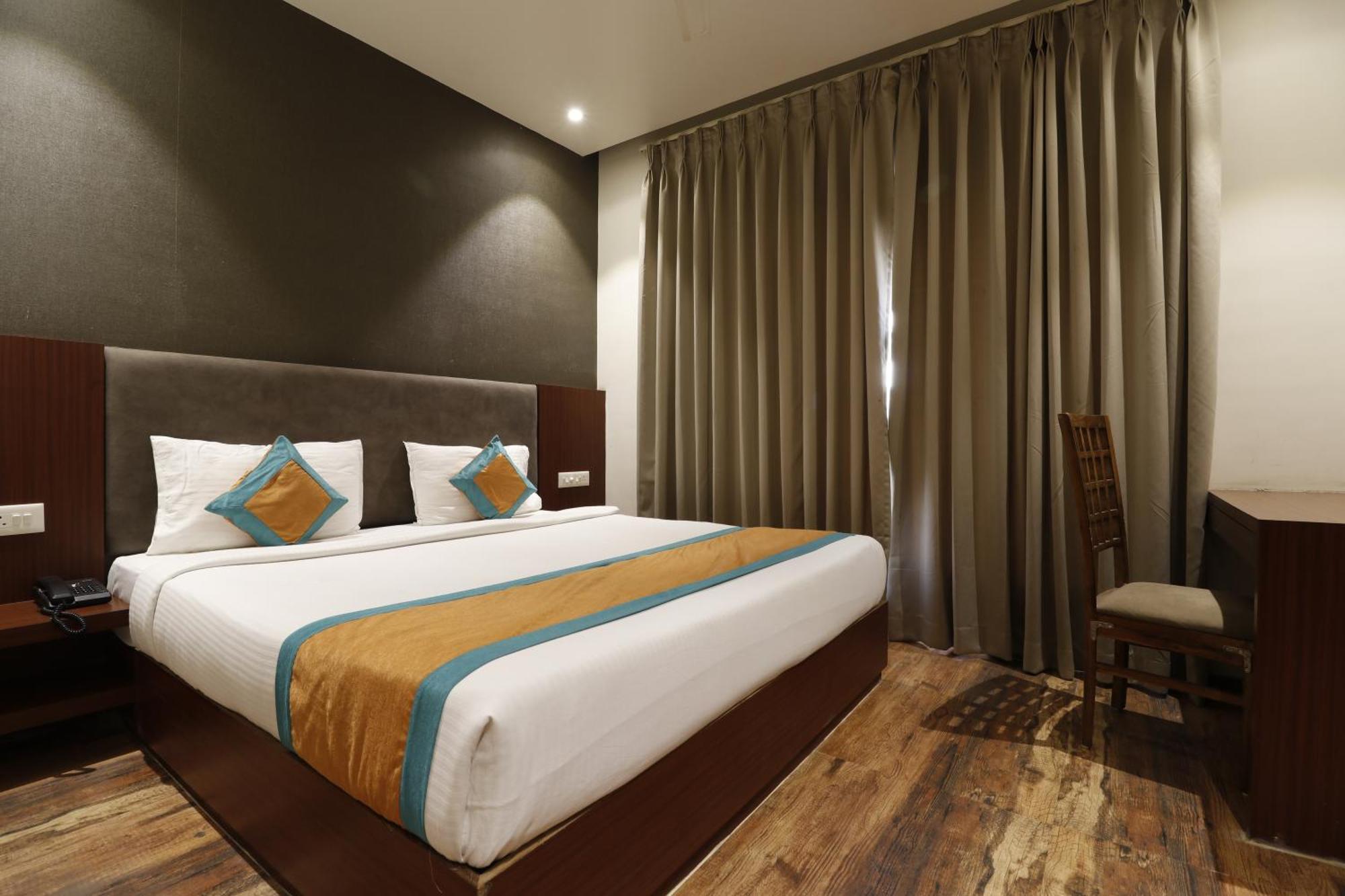 Hotel Yatri 那格浦尔 外观 照片