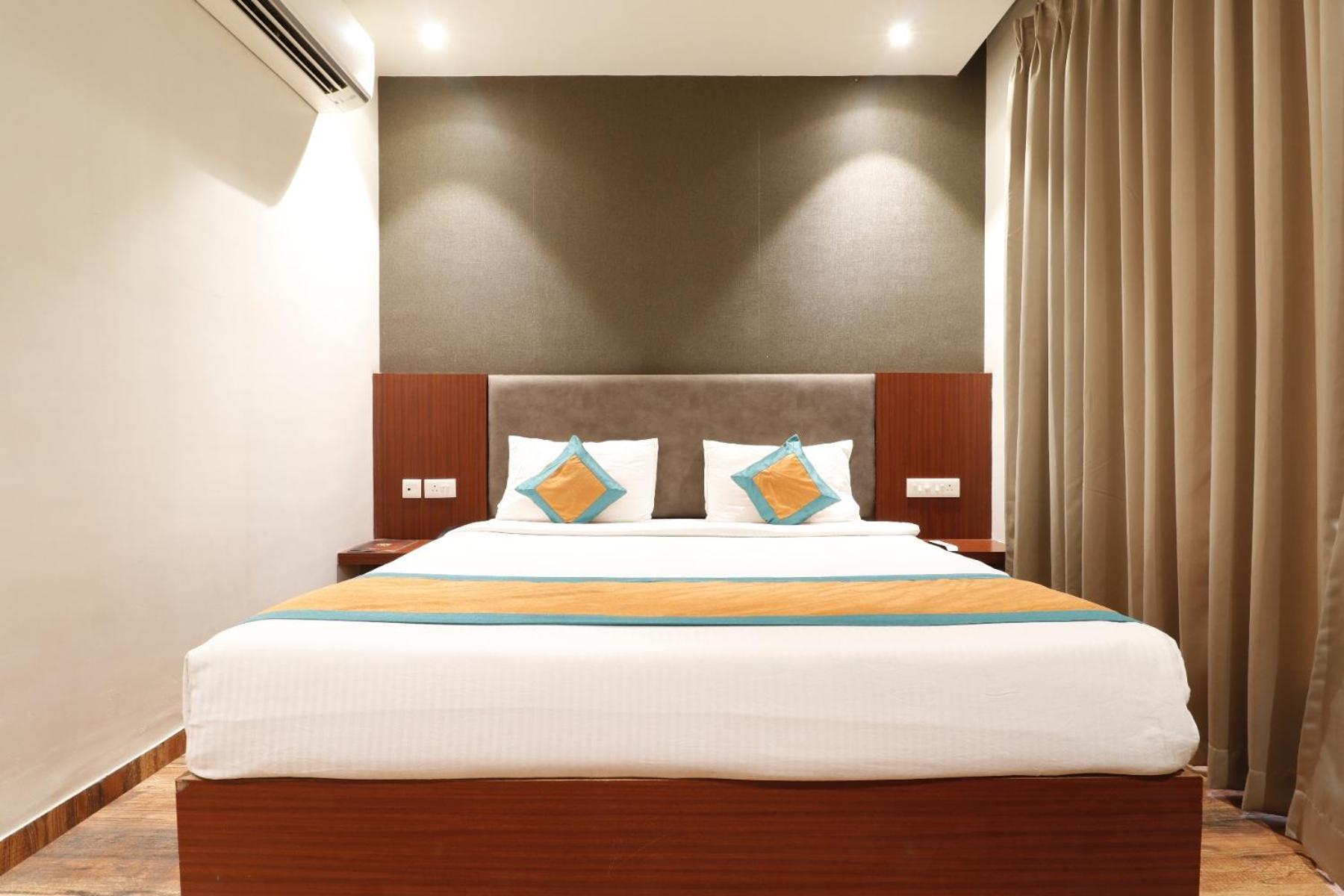 Hotel Yatri 那格浦尔 外观 照片